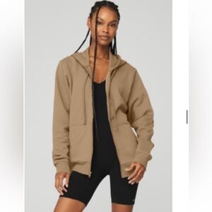 Alo Yoga - Everyday Full Zip Hoodie color: Gravel. Sz S